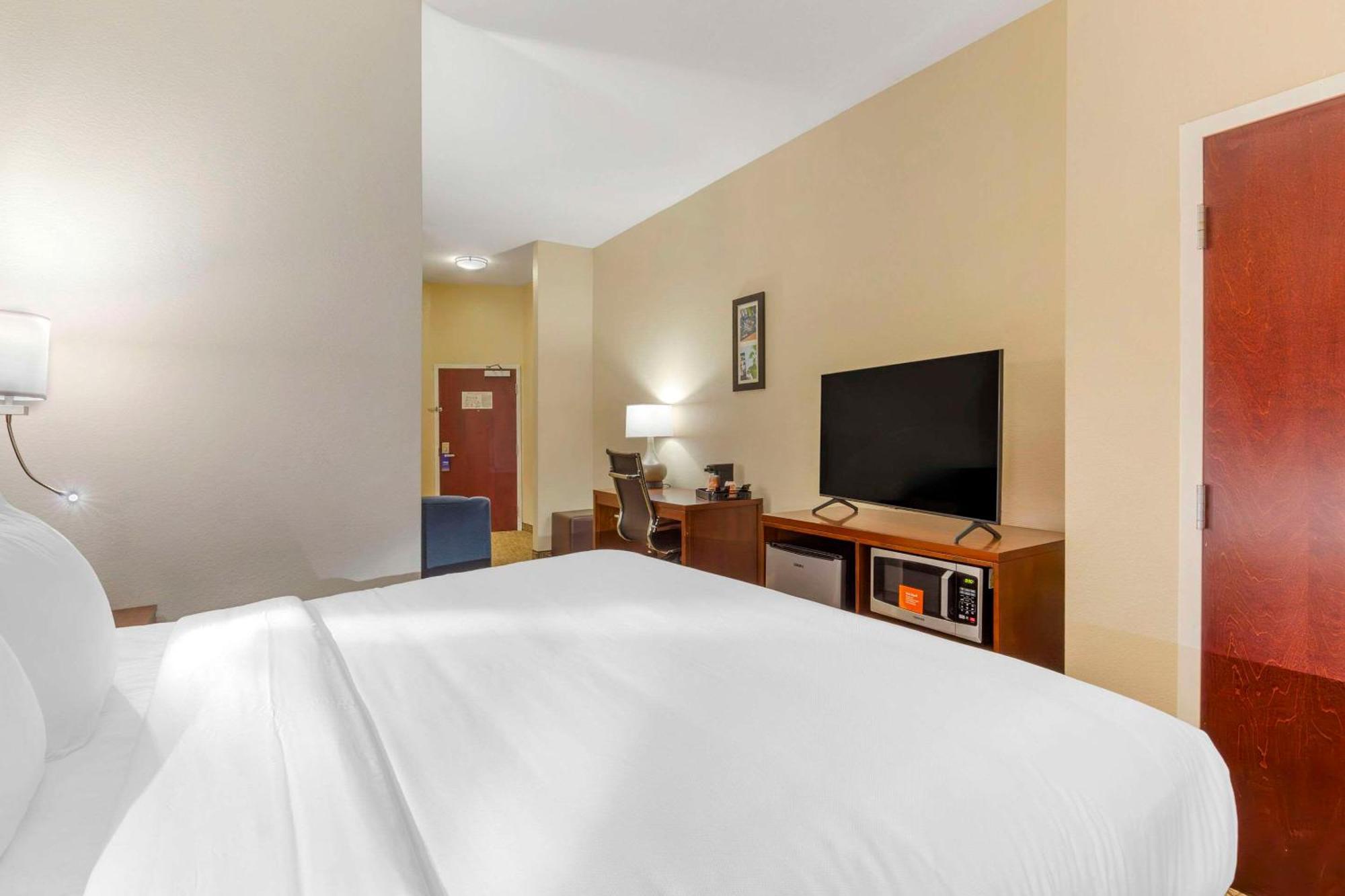 Comfort Suites Wilson - I - 95 Εξωτερικό φωτογραφία