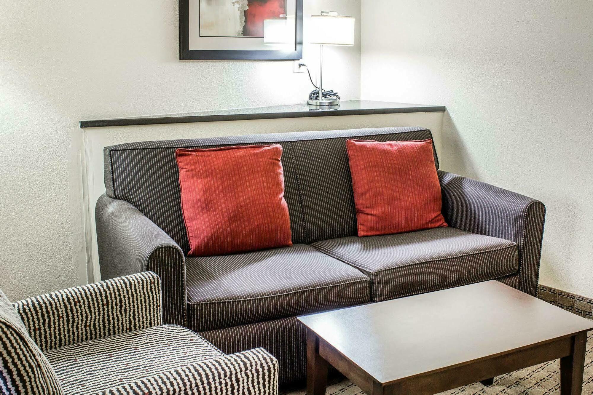 Comfort Suites Wilson - I - 95 Εξωτερικό φωτογραφία